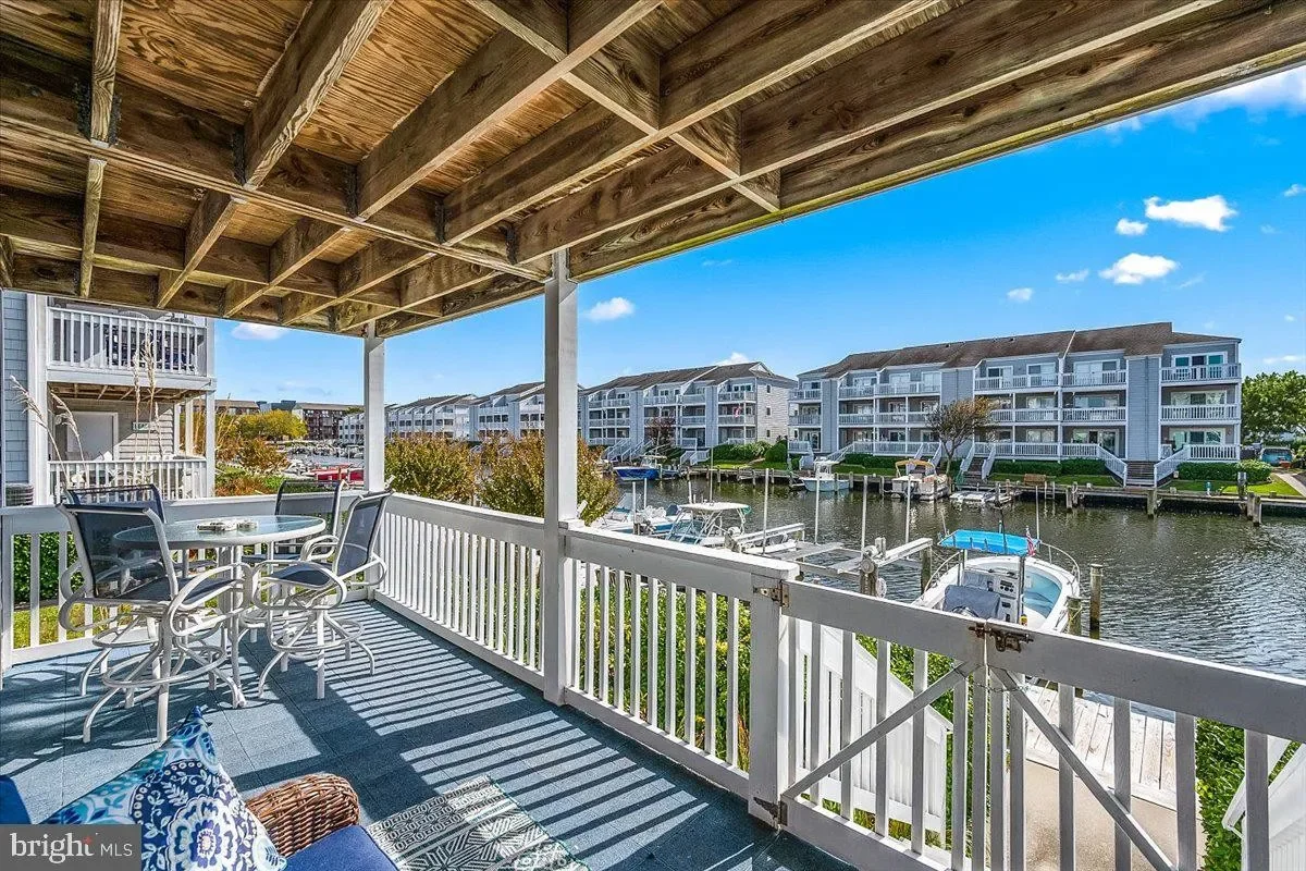 Our spacious canal-view deck