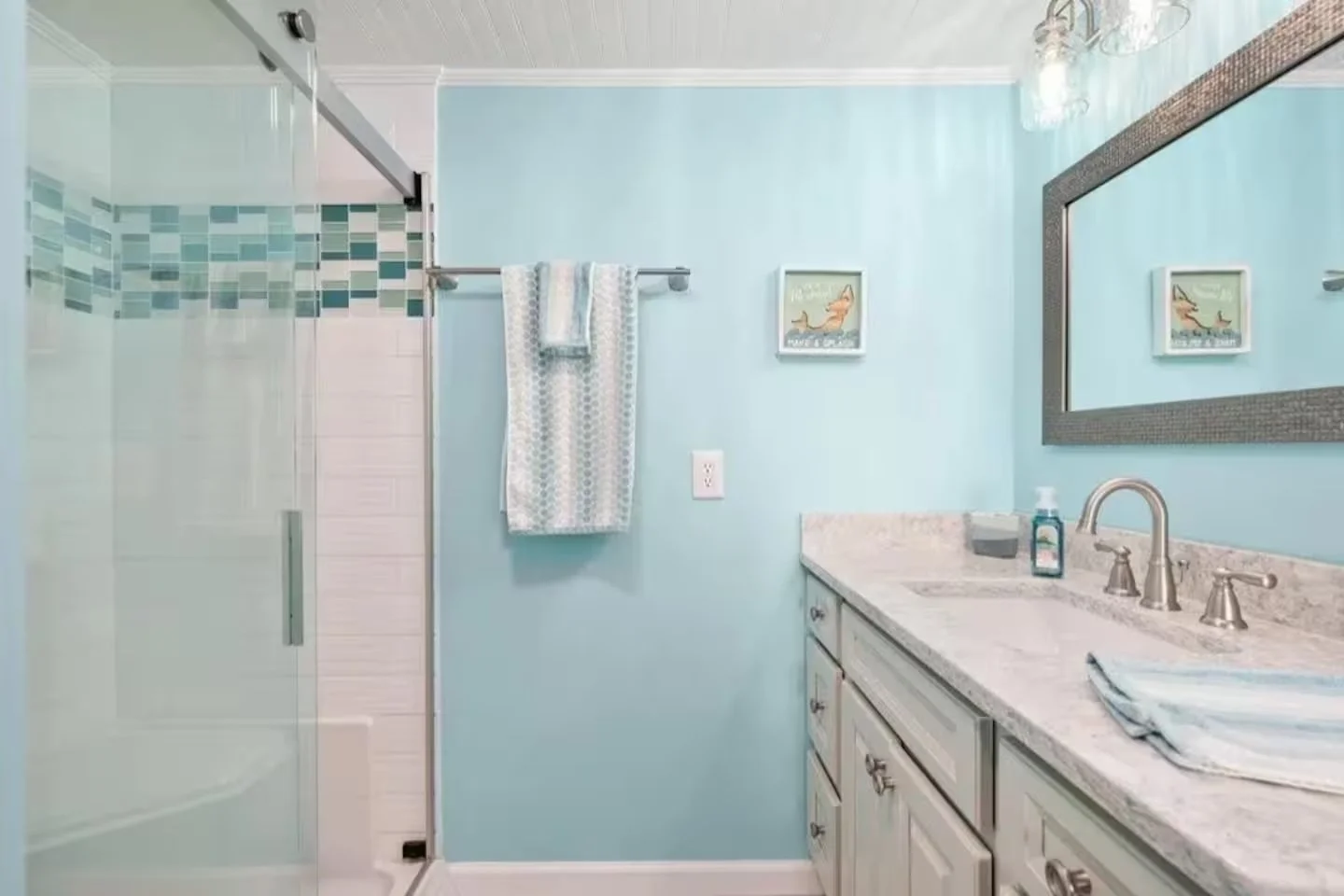 Primary Suite Bathroom