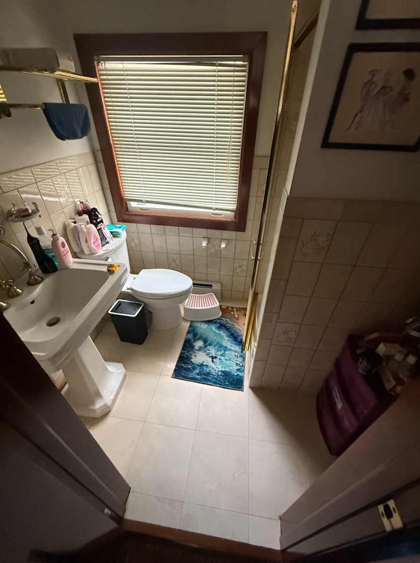 Joys bath before.PNG