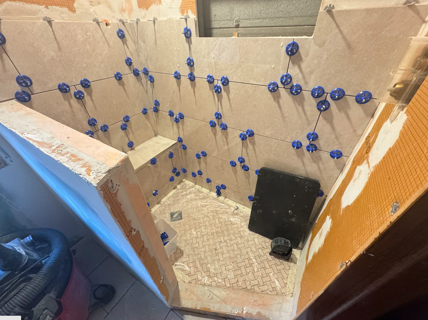 Joys bath during 2.PNG