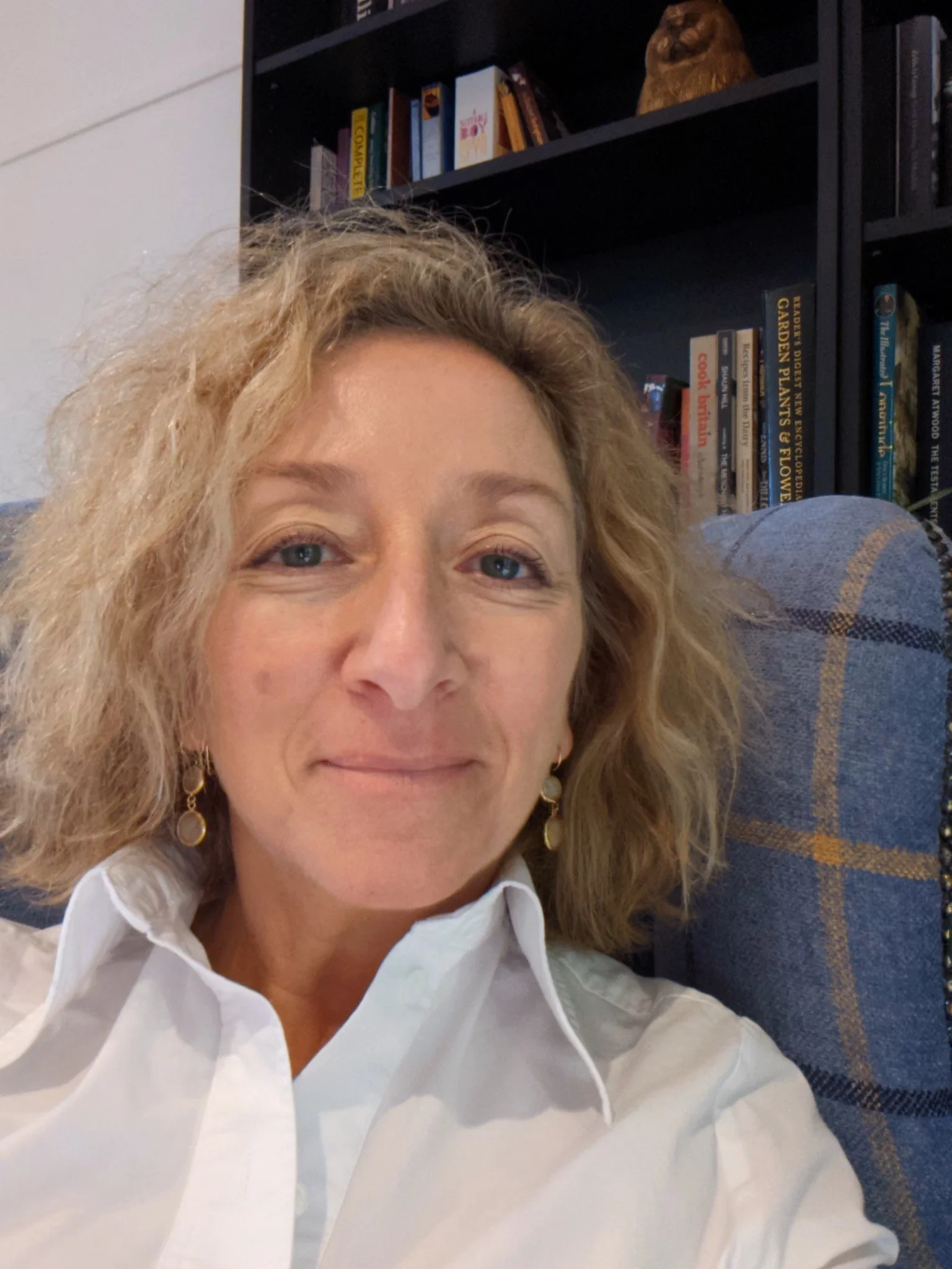 Isabella Cecil divorce coach Northern Ireland