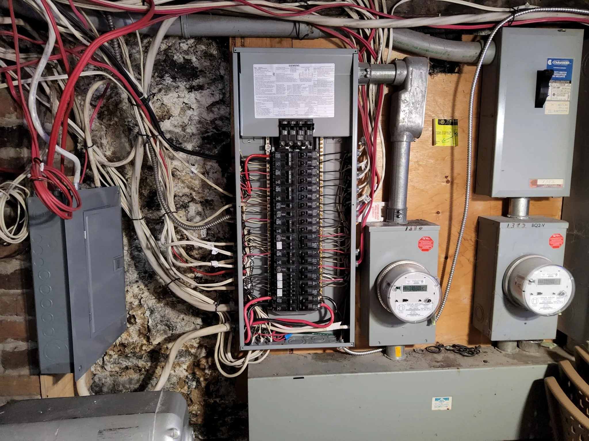 Nouveau panneau 200a.jpg