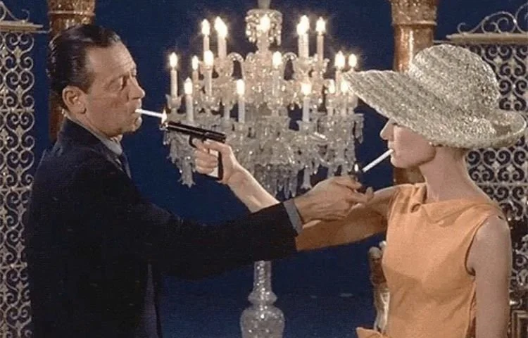 PARIS WHEN IT SIZZLES (1964)
