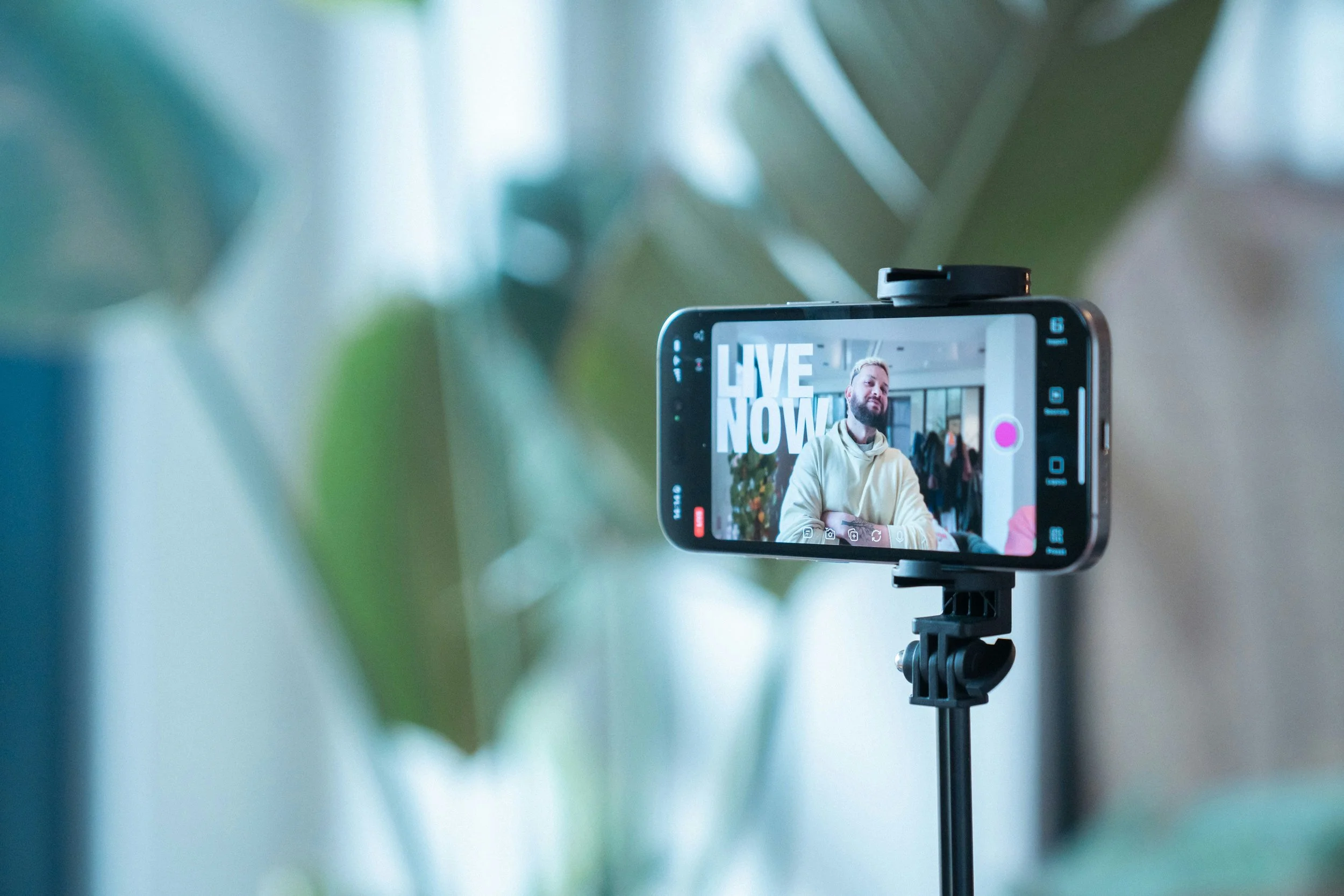 Production vidéo interne ou prestataire externe : comment choisir ?