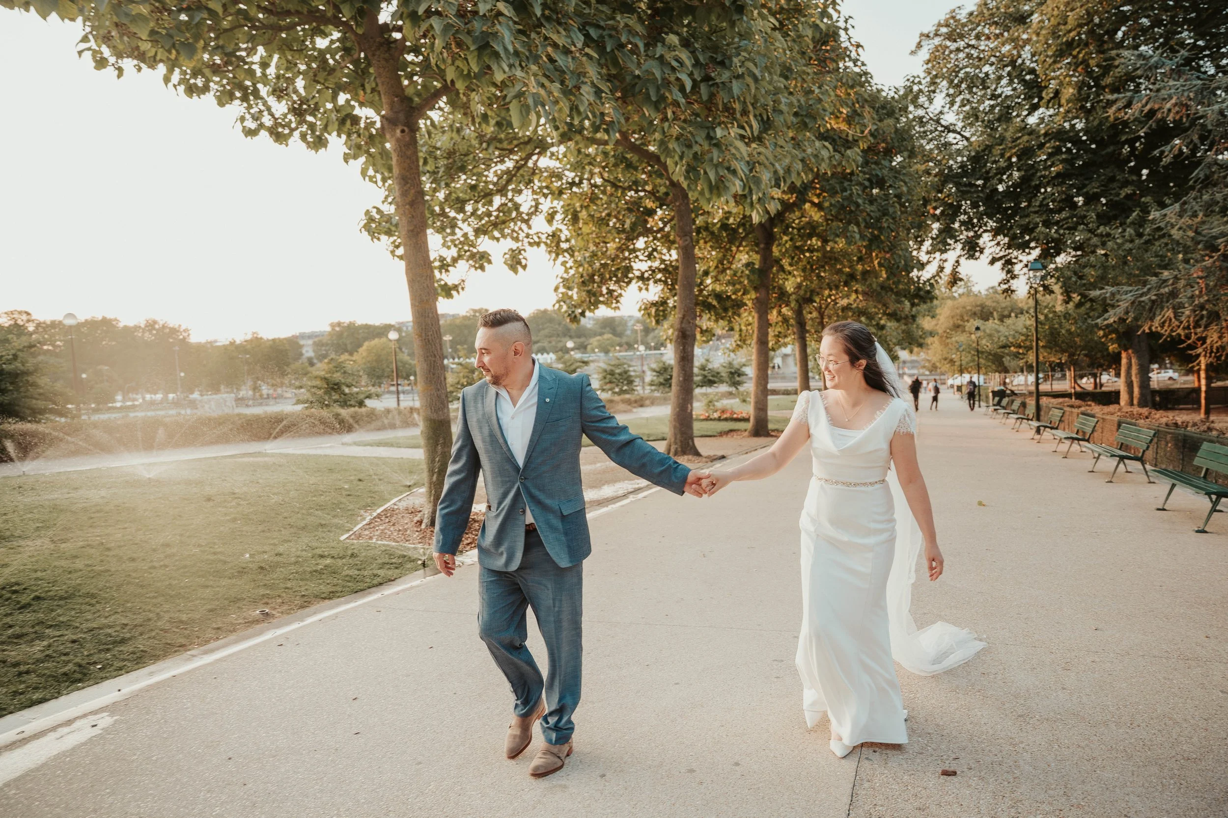 Quelle est la meilleure saison pour une séance photo couple à Paris ?