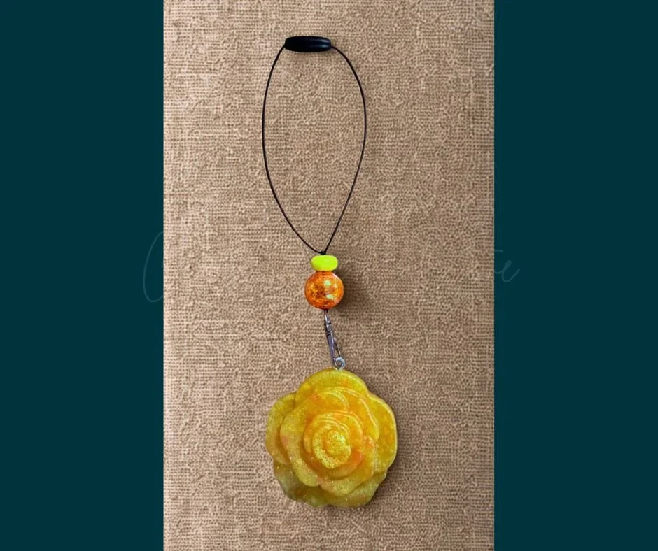 Freshie with Holder - Fresh Linen