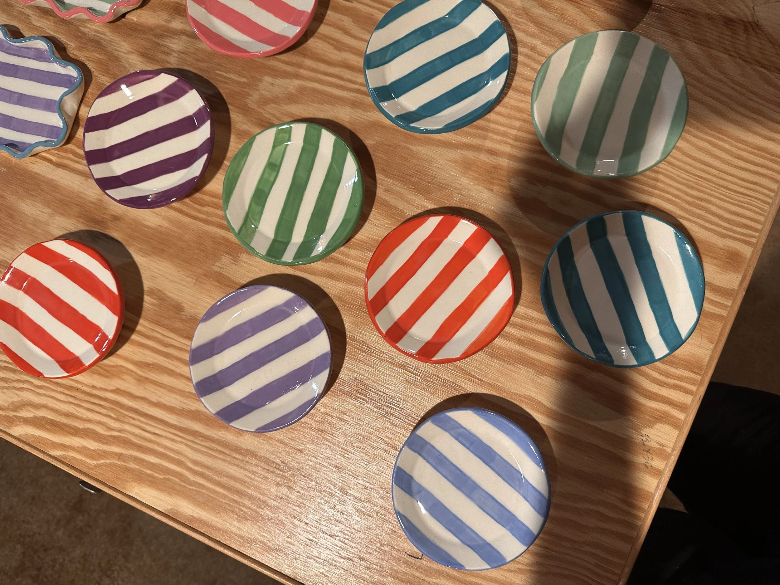 Bubble Feet Candy Stripe Tray