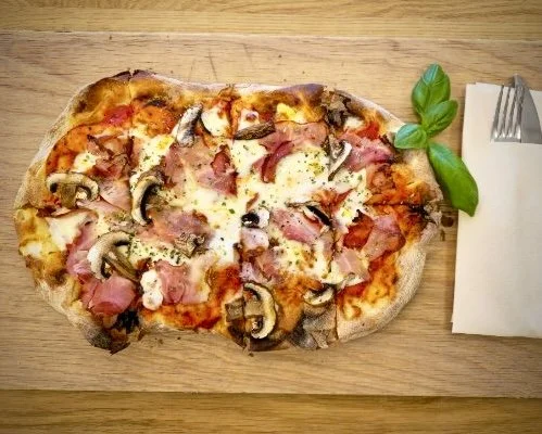 Pinsa in several selections