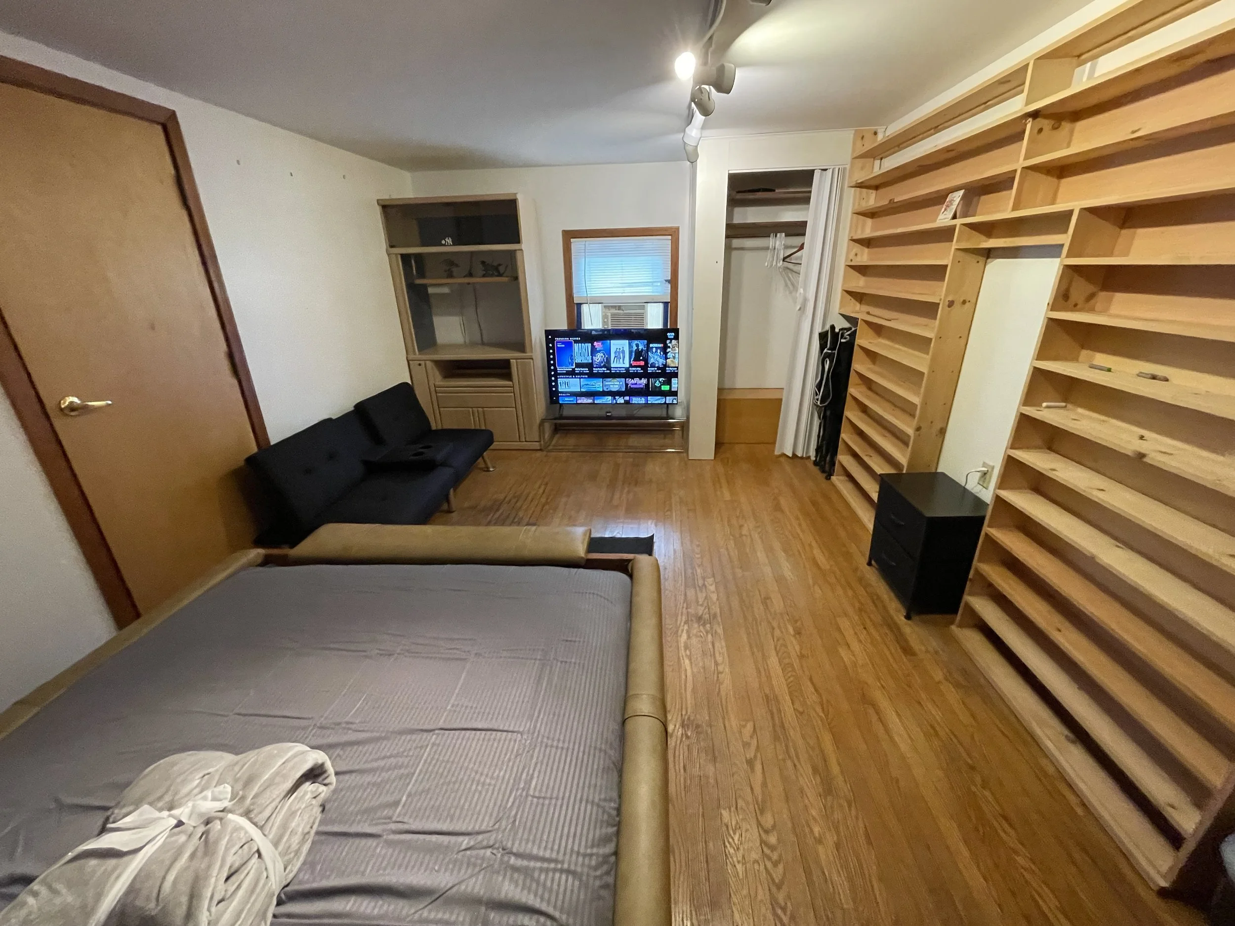 Room 1