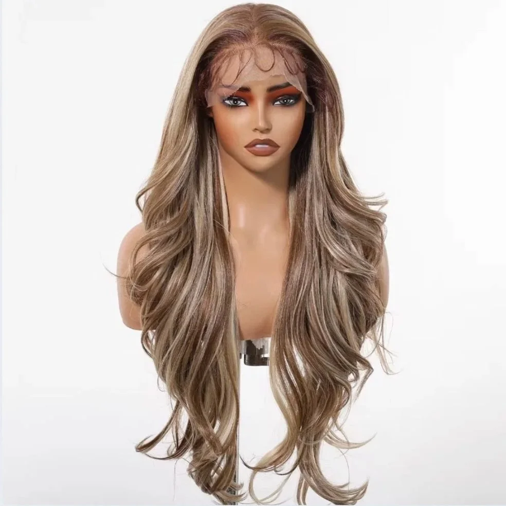 Claudia Wig