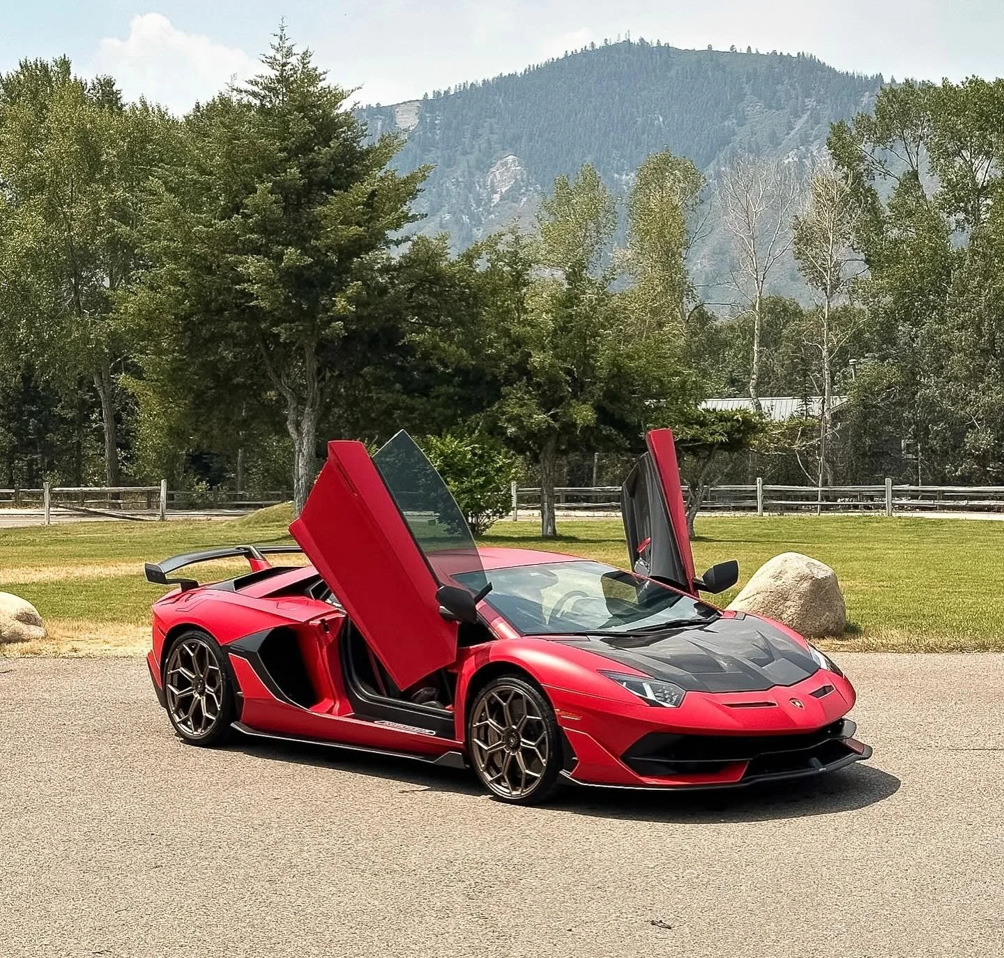 @max_logan &lsquo;s @lamborghini Aventador SVJ we had in the shop for a detail, some matte @stek.usa PPF on the @1016industries hood, and a full color change from the Rosso Mars factory matte red to @3mfilms Satin Black with the help of @wolff_rfv . 