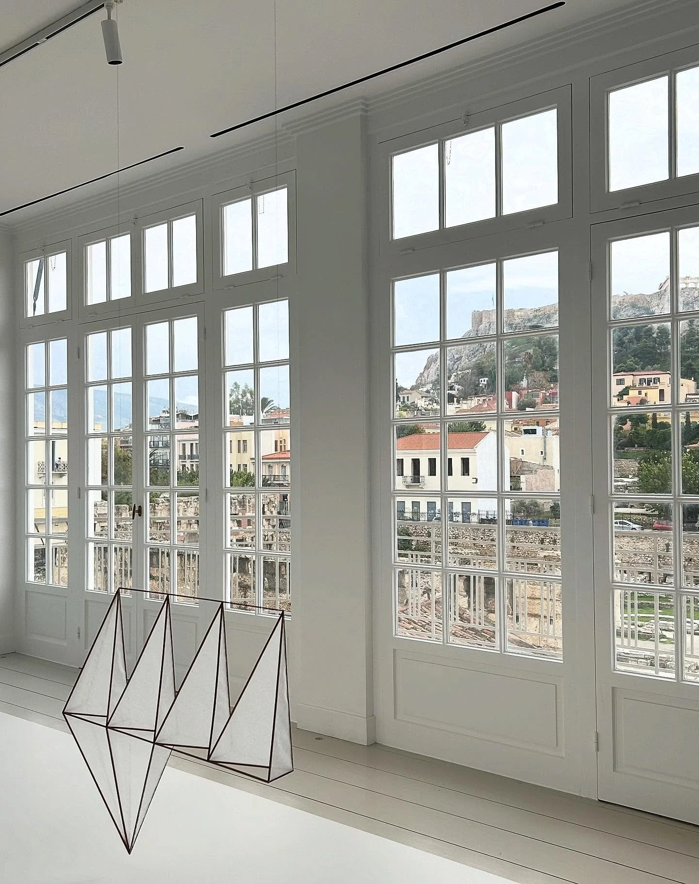 less is more @michaelanastassiades @martinos_art @melasmartinos