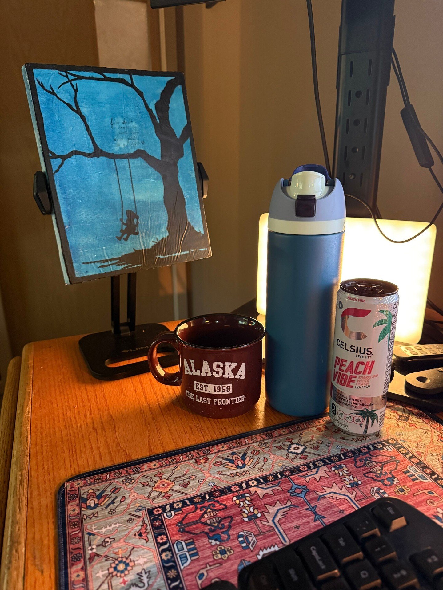 What do therapists do between sessions?

Sometimes we&rsquo;re reviewing treatment plans, catching up on documentation, consulting with colleagues, or preparing for the next appointment.

Sometimes we&rsquo;re taking a few minutes to reset after an e