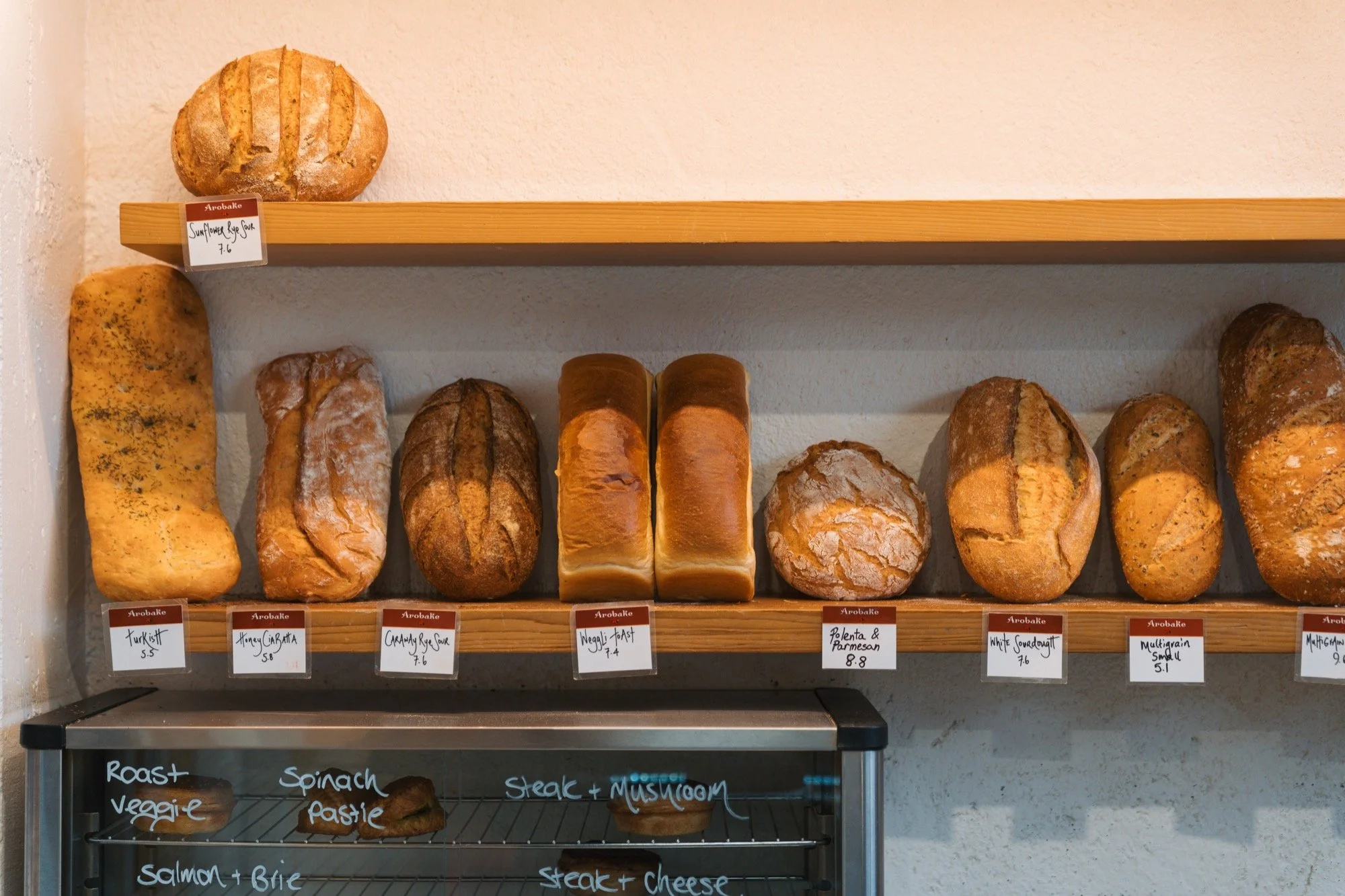 Interior image, focused on bread, in Arobake Petone