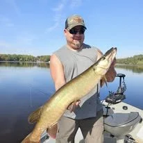 a Wisconsin musky caught on a figure 8 boatside maneuver using a St. Croix Legend Tournament rod while musky hunting with Heindls Fishtails guide service.
