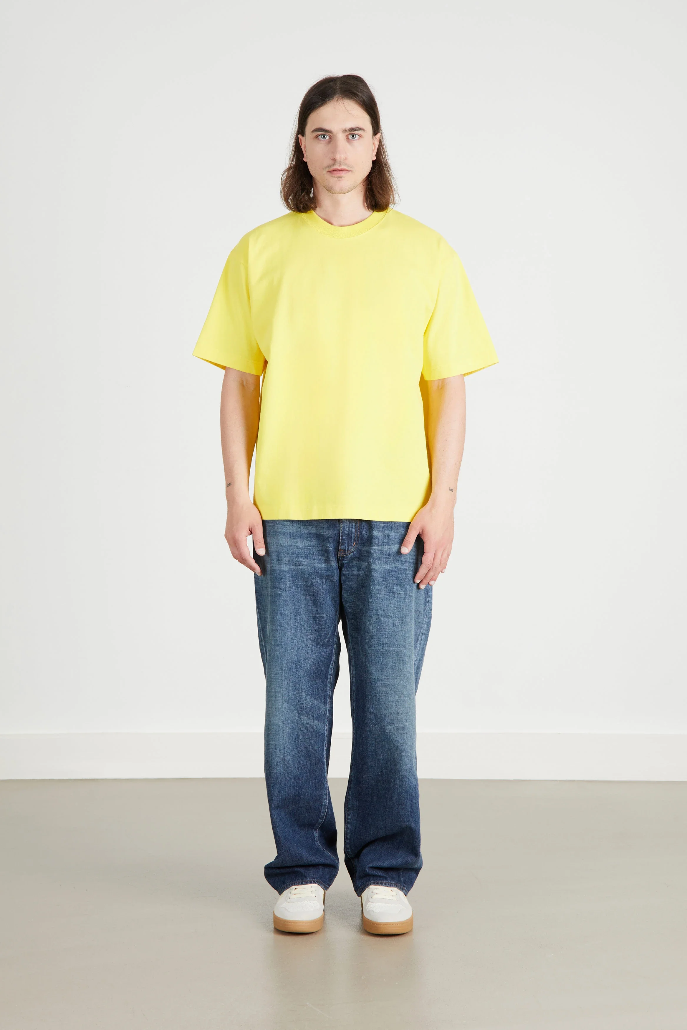 VERTSHIRTLIGHTYELLOW-1.webp