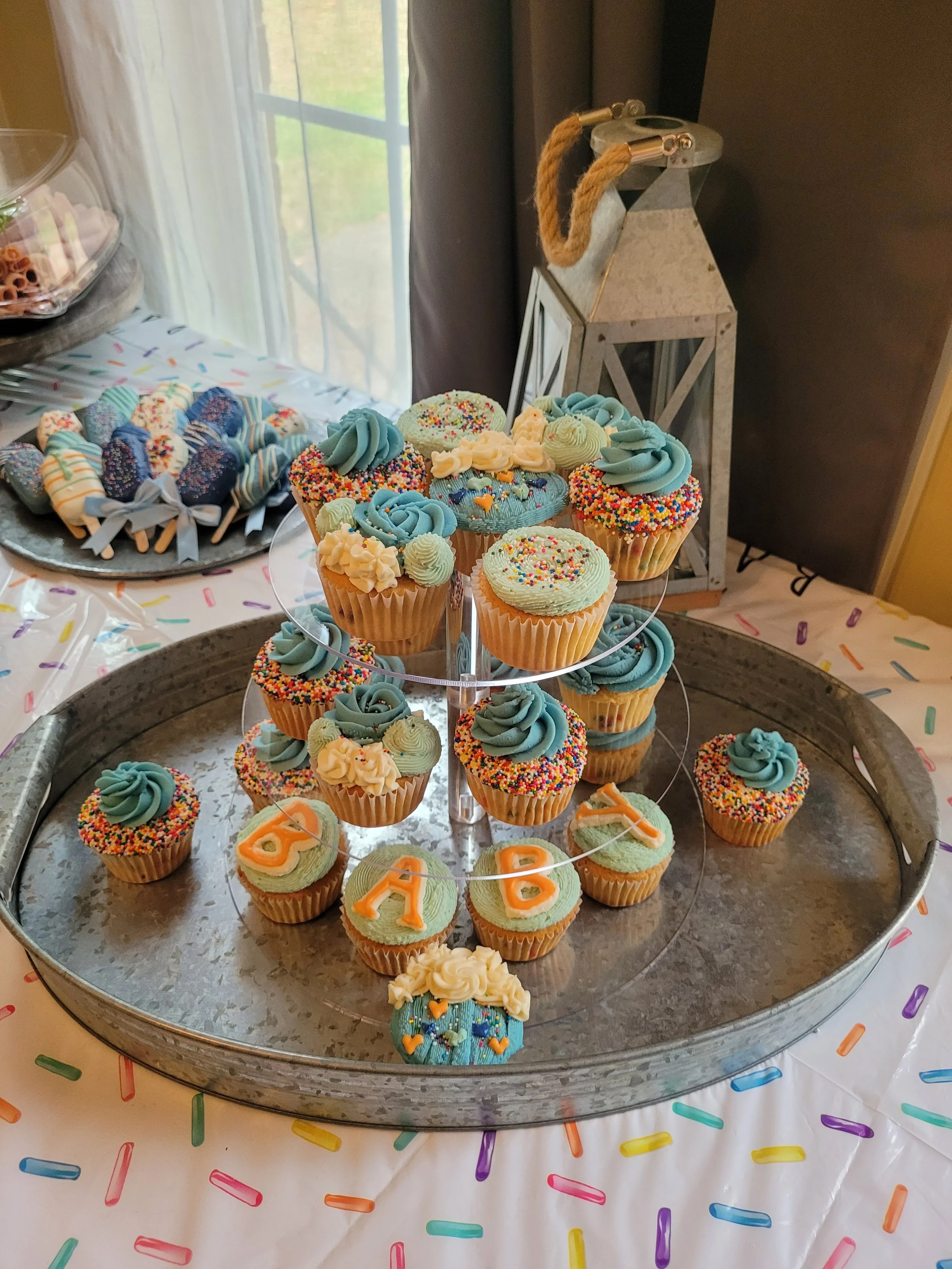 Baby Sprinkle Event for Baby Boy, Vanilla Cake with Vanilla Buttercream