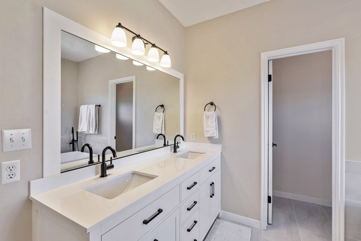 20 - 1429 Rio Grande.jpg