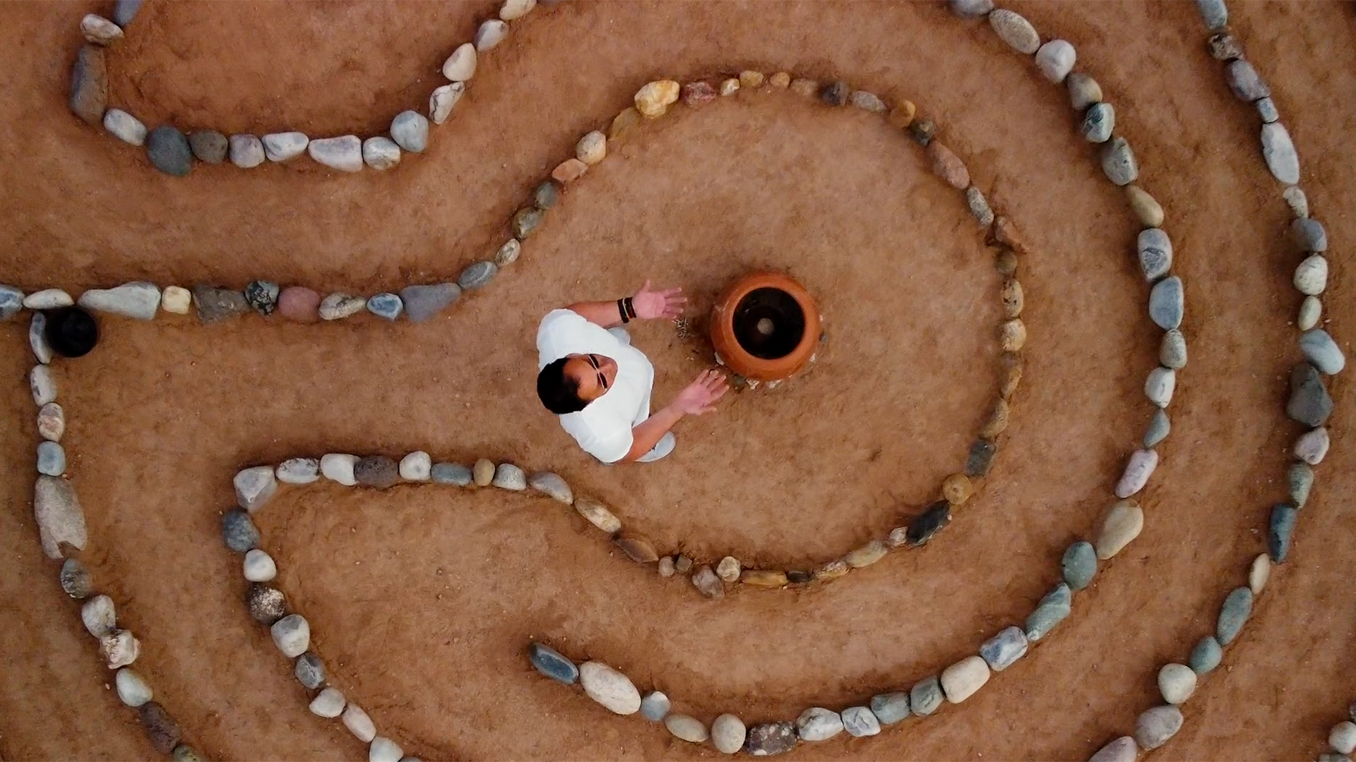 pirooz-meditation-circle.png