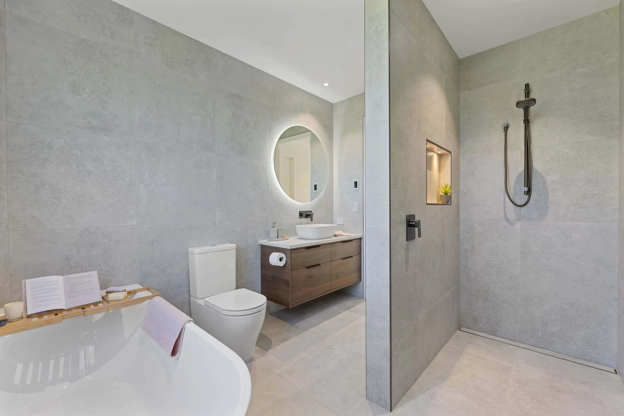 imgi_41_Tirau-bathroom-1-2048x1365.jpg