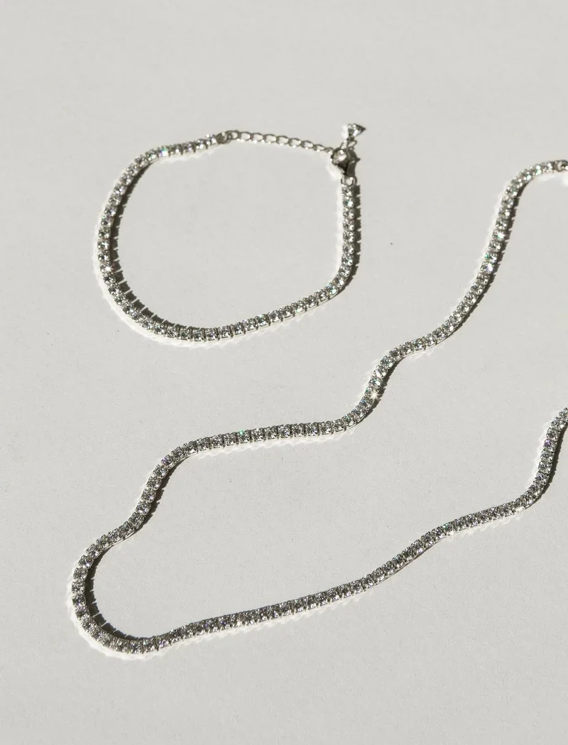 ASPEN_TENNIS_NECKLACE_BRACELET_SET_SILVER_2_97a06627-2de1-496e-9748-2757c98122db.webp