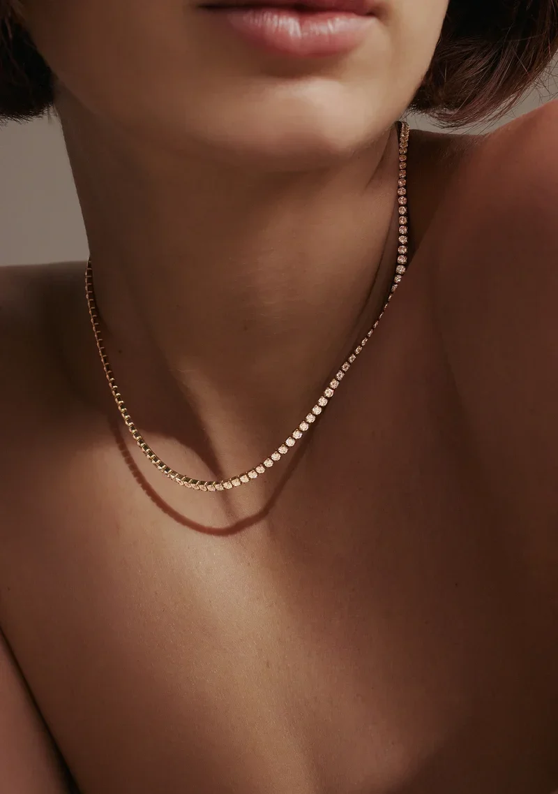 Aspen_Necklace_-_Gold_2.webp