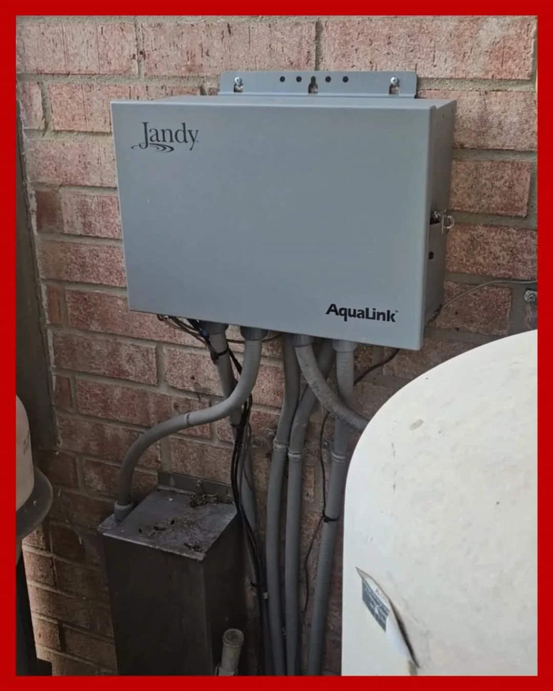 Take Control of Your Pool with a Jandy AquaLink System 📱🏊‍♂️✨