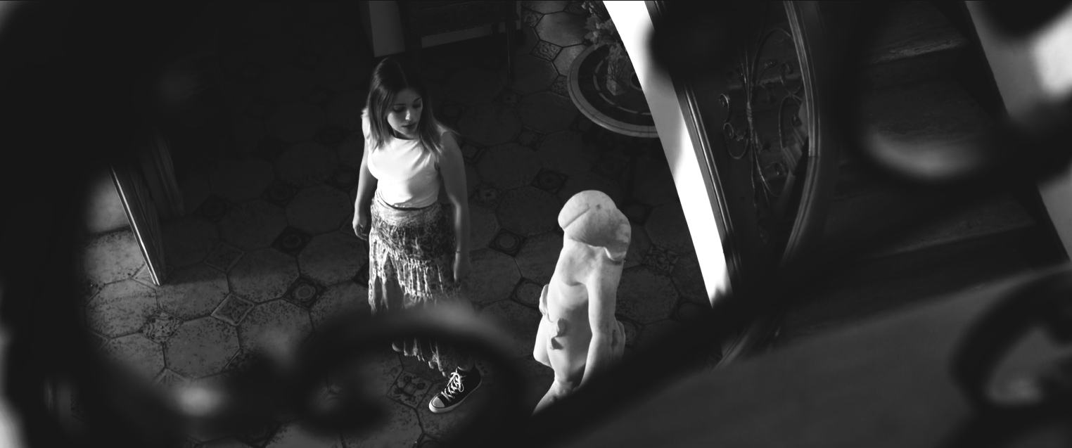 Iole Mazzone in Eclissi by Valerio Carta