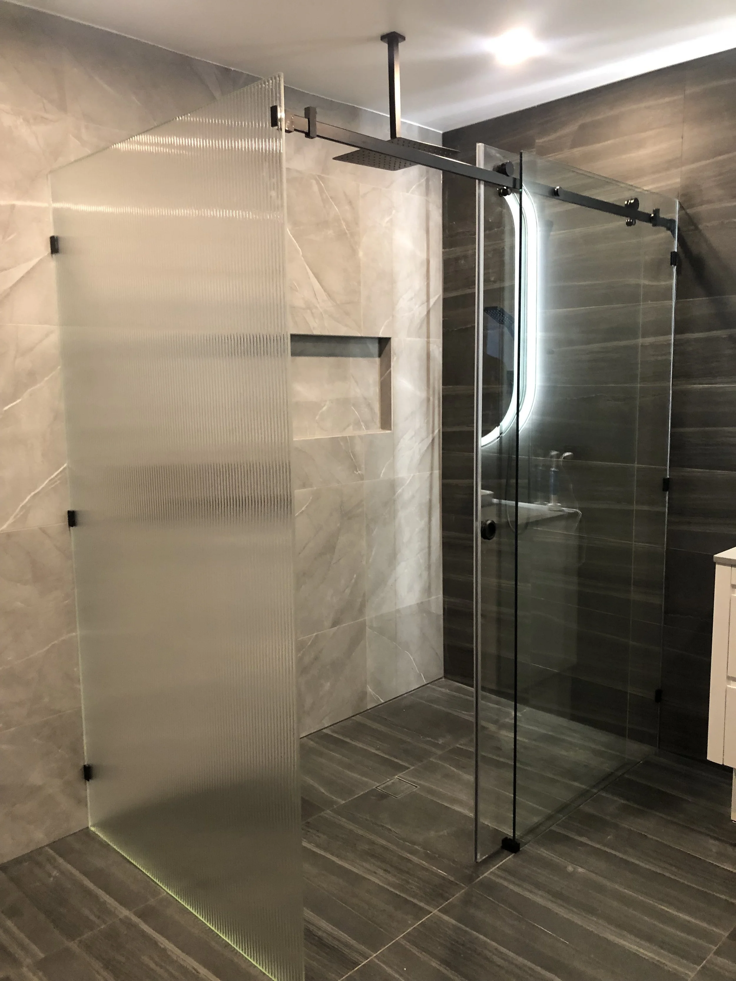 Shower Screen Gold Coast | Brisbane