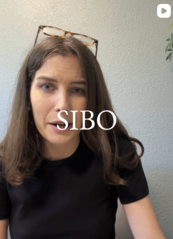 Naturopathic doctor discussing the diagnosis SIBO (small intestinal bacterial overgrowth)