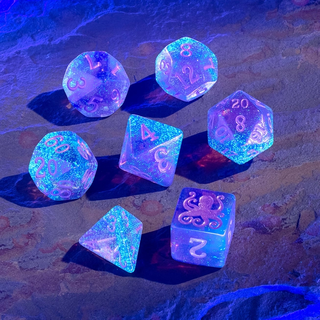 Dark Octopus Dice Set [2].png