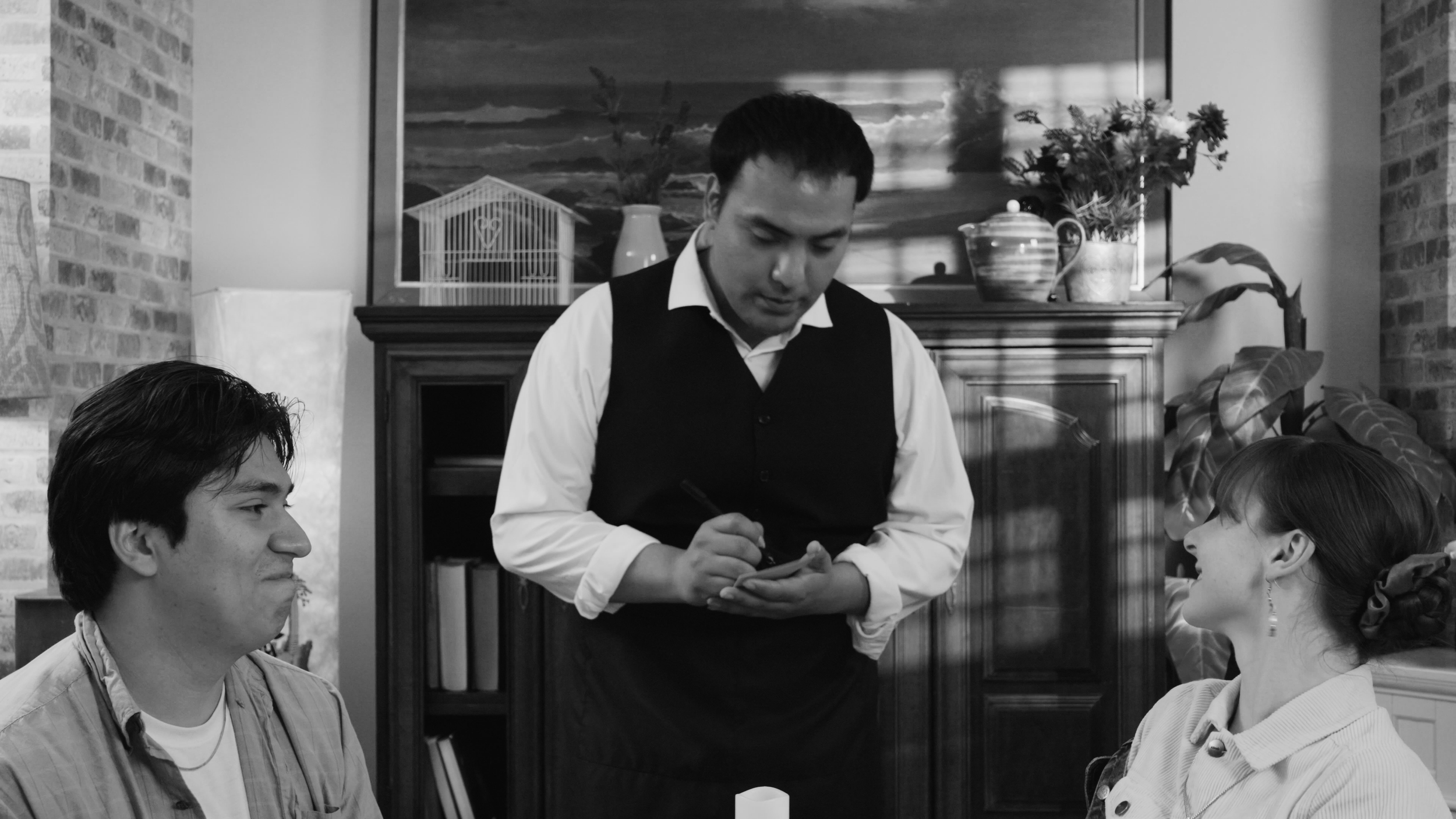 WAITER 1.png