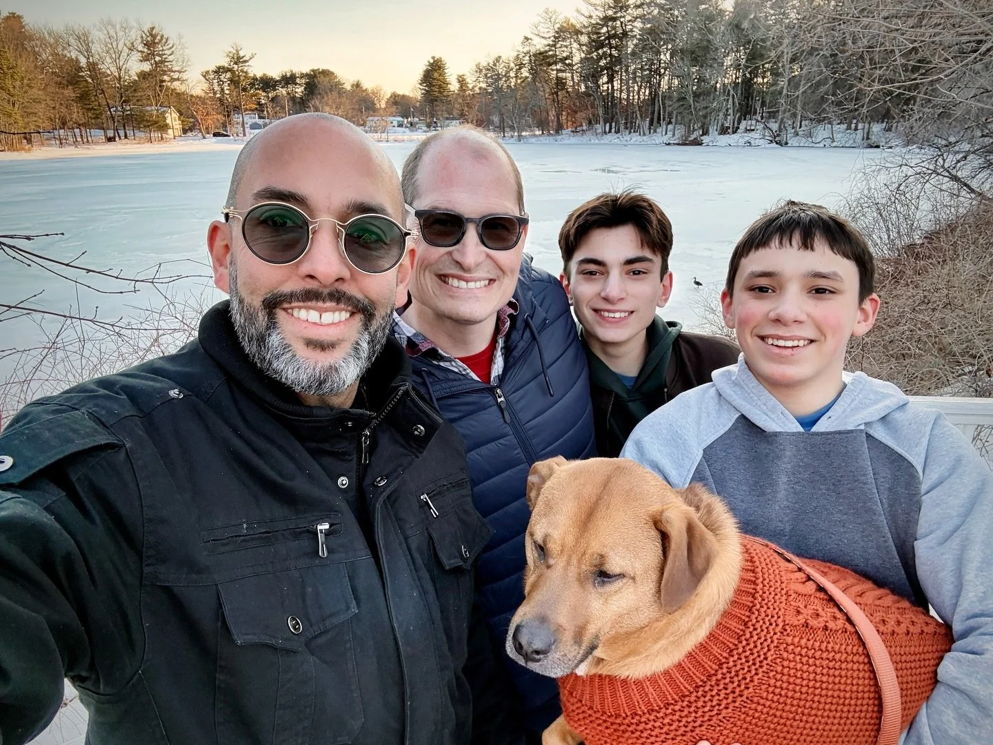 Welcome to Caribe &amp; North 🌿🐝🐓

Where Caribbean roots meet northern soil.

We&rsquo;re building a backyard homestead in Littleton, MA.
Bees, chickens, garden, and everything in between.

This space is for:
&bull; raw honey from our hive
&bull; 