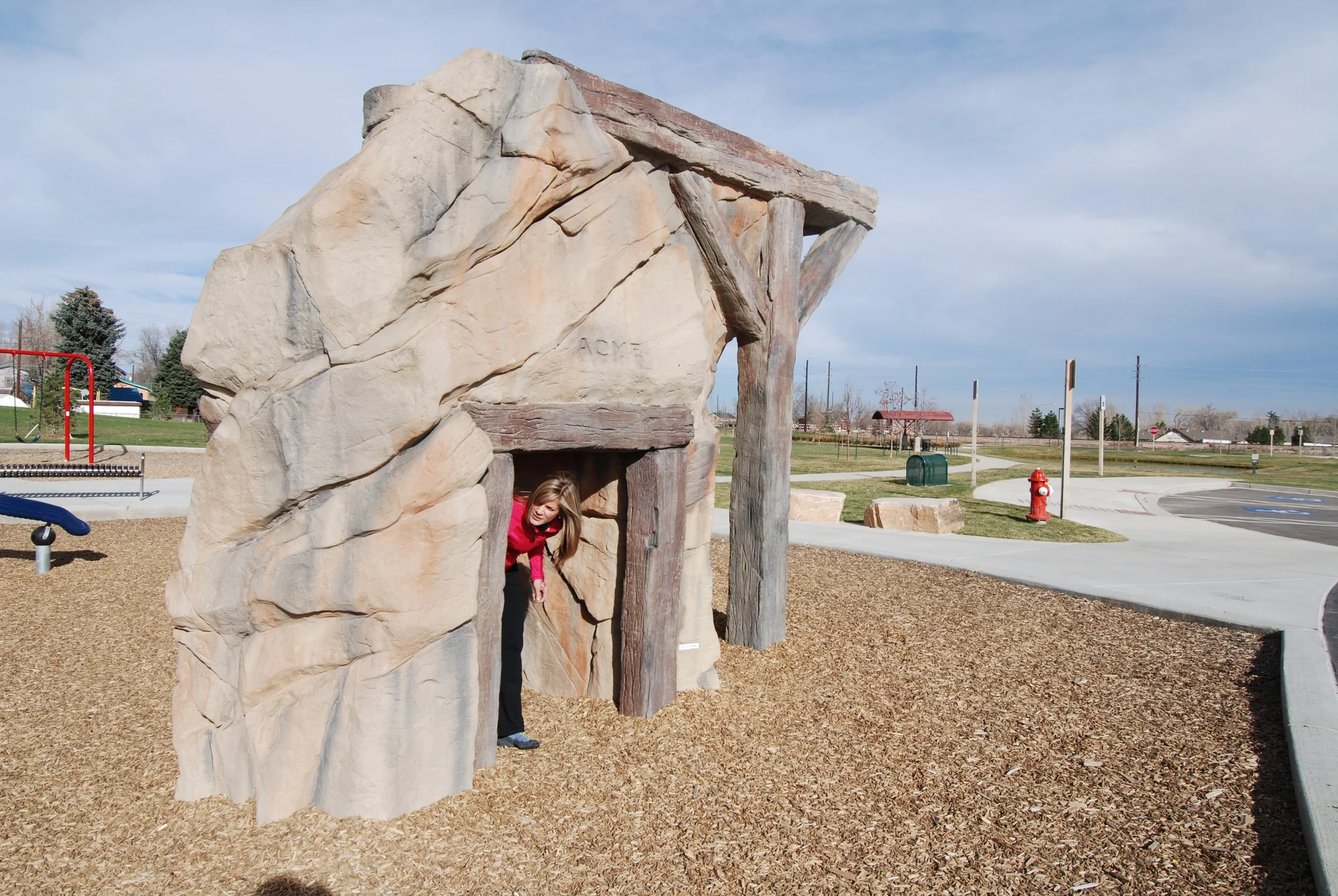 Mineshaft1.JPG