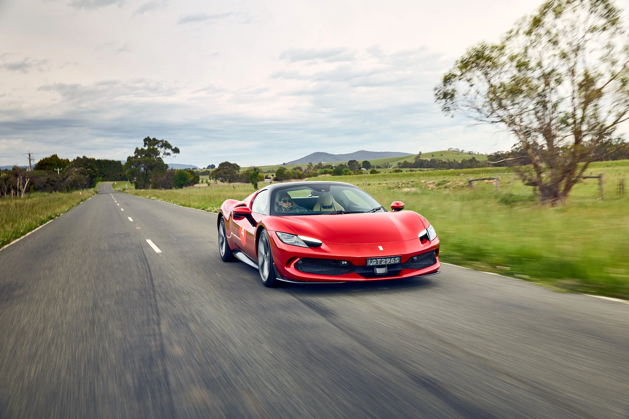 Esperienza Ferrari_Yarra Valley_October.2025_Ari Gelgec_390.jpg