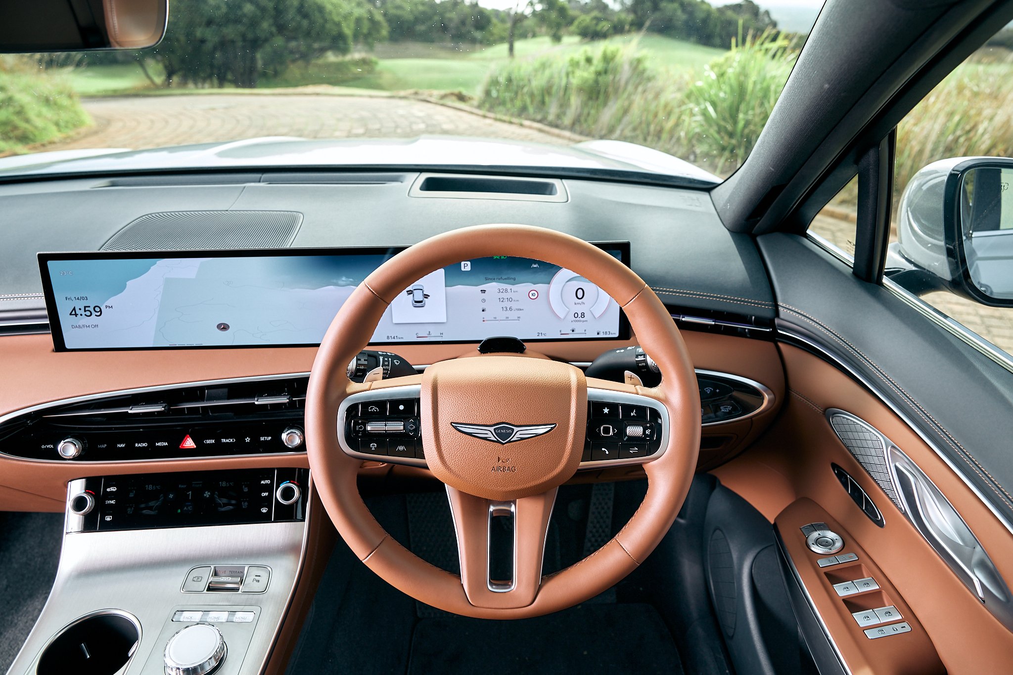 Genesis Shoot_14.03.2025_Ari Gelgec0477.jpg