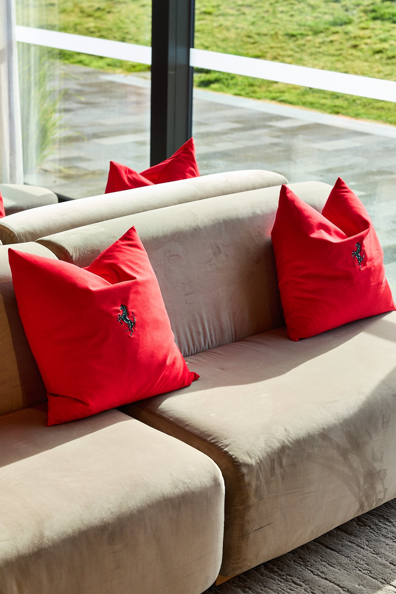 Esperienza Ferrari_Yarra Valley_October.2025_Ari Gelgec_273.jpg