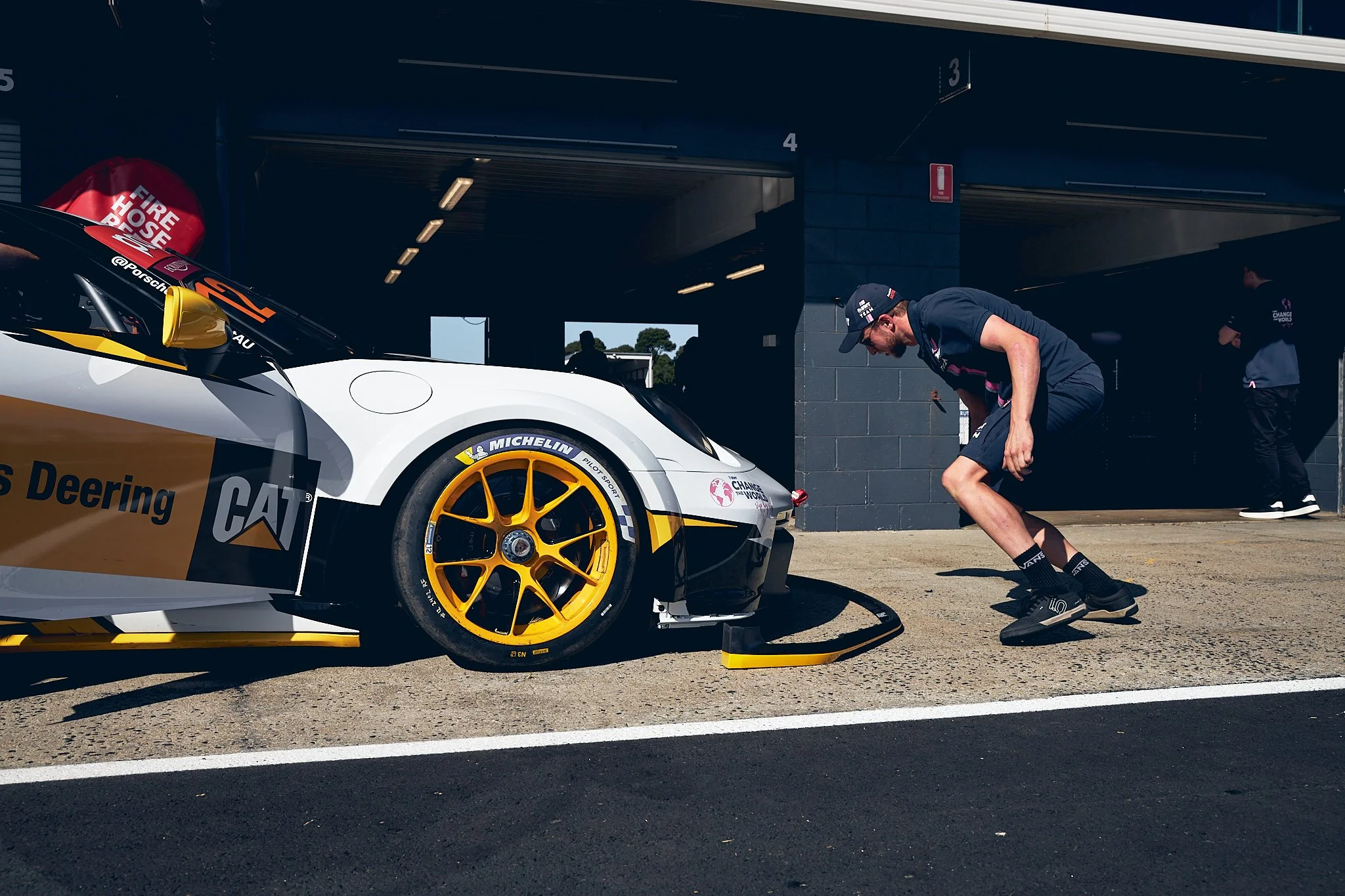 Porsche Motorsport_Ari Gelgec_28.jpg