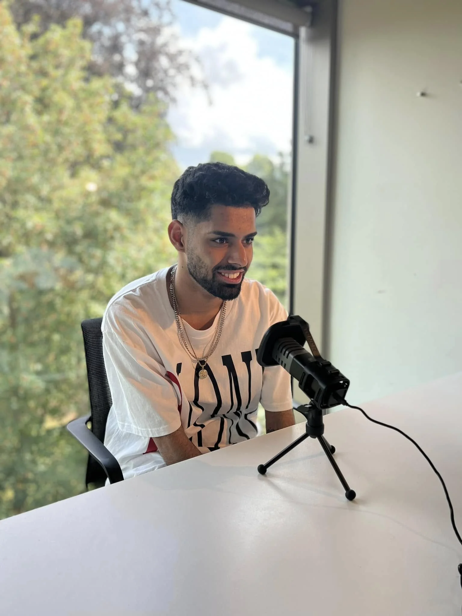 Anish Parmar's podcast appearance in London, Anish Parmar was talking about media strategy, viral marketing and reputation management.