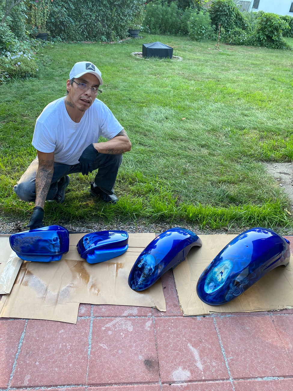 Custom motorcycle airbrush paint blue bike parts hand painted in Sioux Falls SD