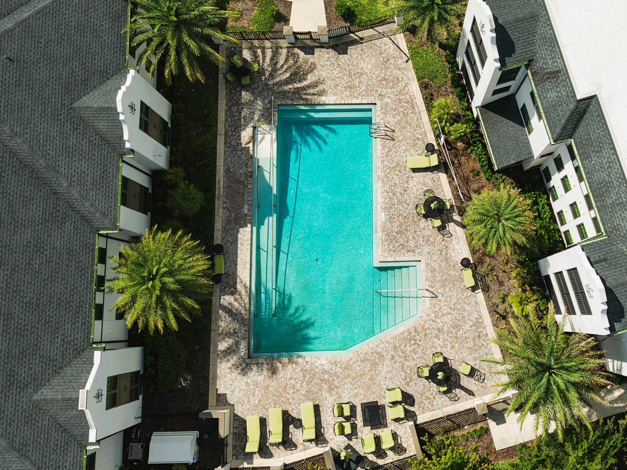 commercial pool (3).jpg