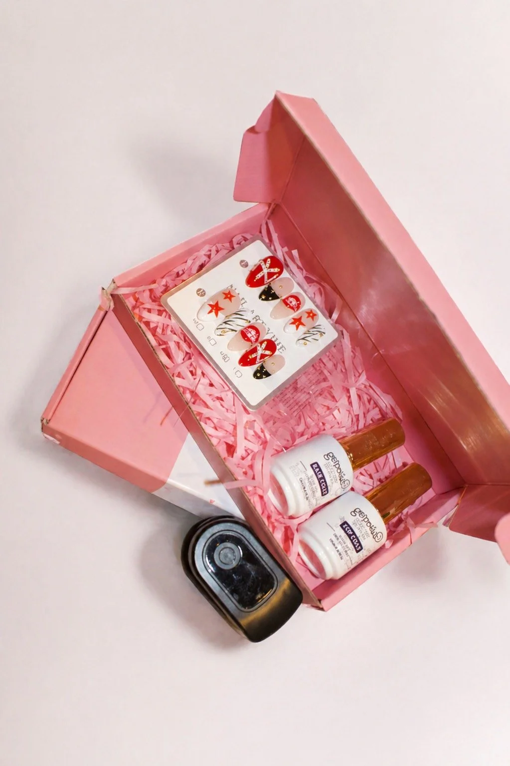 nail bundle