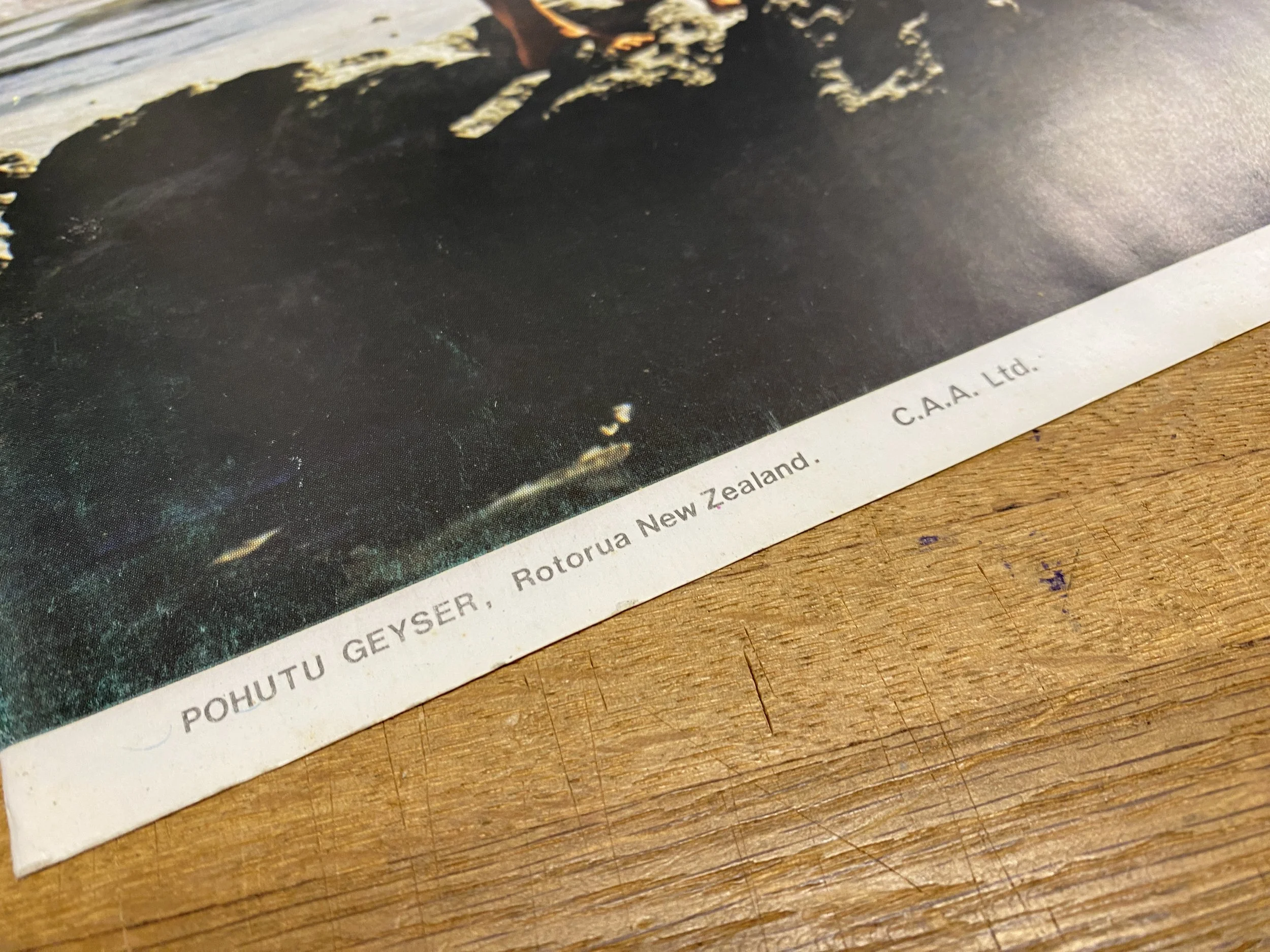Pohutu Geyser 495x710-2.jpg