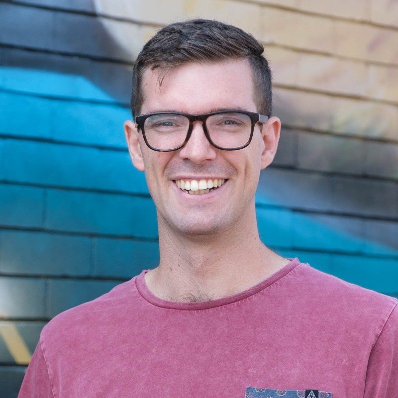Headshot of Mark Thackray