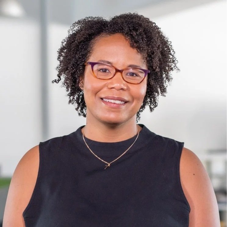 Headshot of Cindy Mitchell