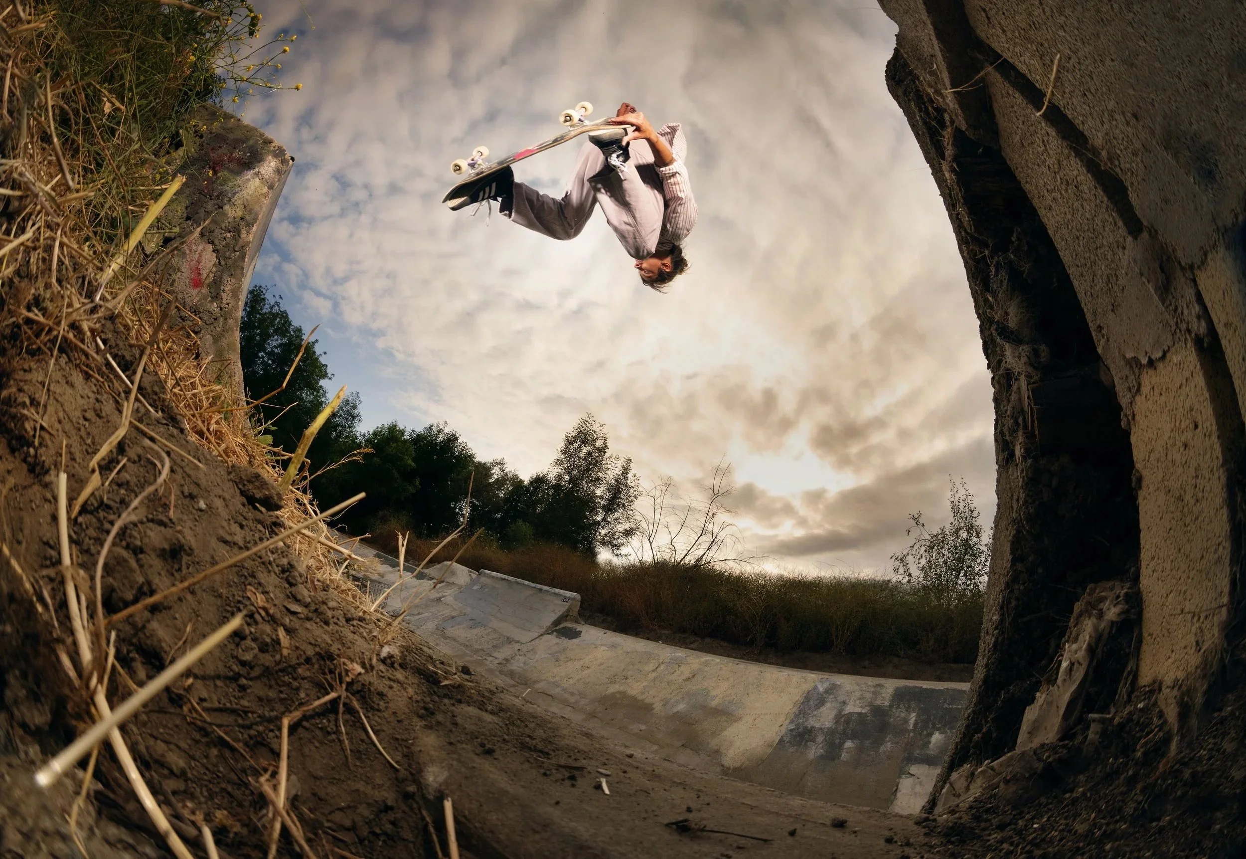 Nora Vasconcellos skate cover for Monster Children issue edited by Sam Hetherington.