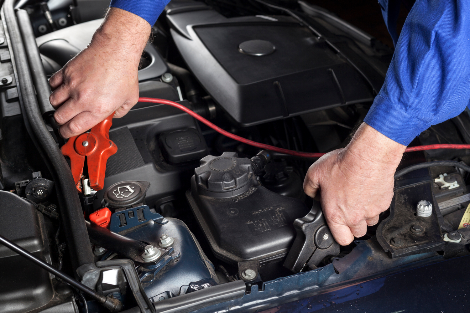 Dead Battery? When to Call for a Jumpstart Service