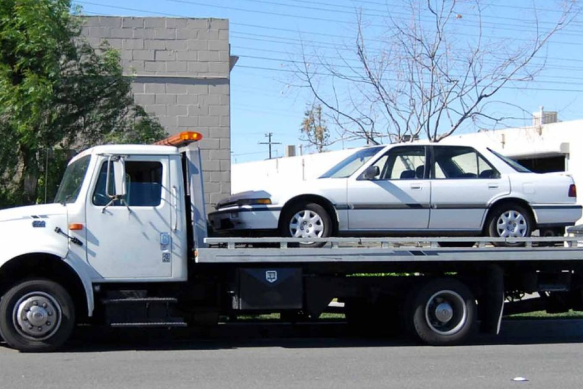 Abandoned Vehicle Removal: What You Need to Know