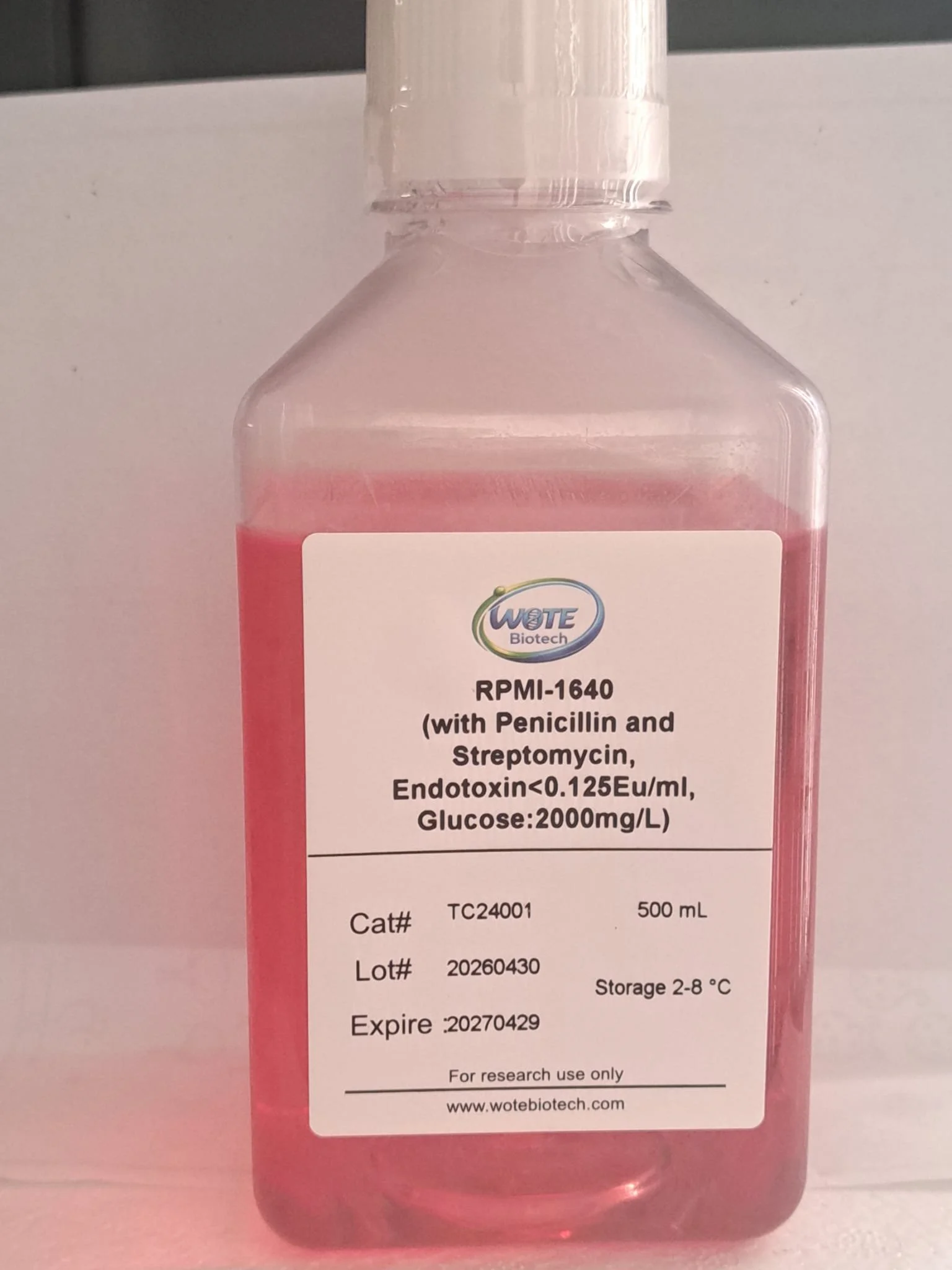 TC240001 - RPMI-1640 (with Penicillin and Streptomycin, Endotoxin<0.125Eu/ml, Glucose:2000mg/L)