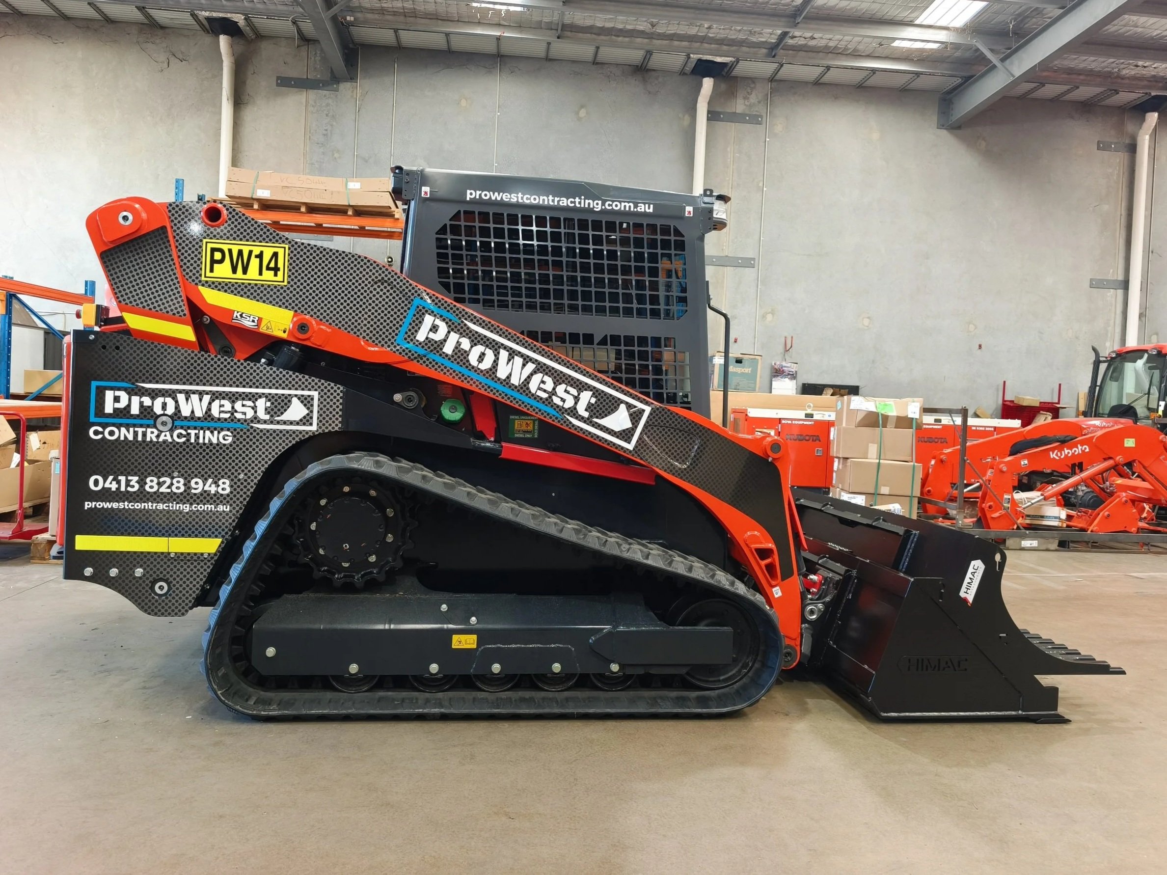 A Positrack machine with branding decals for Prowest Contracting. Perth Machine Signage. Positrack Decals Perth. Perth Vehicle Branding. 59 Greenwich Parade, Neerabup WA 6031
Neerabup Vehicle Signage. Neerabup Branding. Neerabup Decals. Neerabup Sign